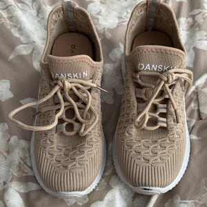 Danskin Women's Tan Knit Lace-Up Sneakers
